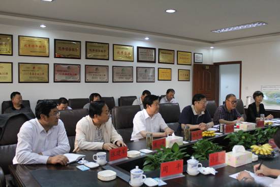 省委常委、副省長(zhǎng)駱玉林實(shí)地考察物產(chǎn)集團(tuán)“雙百”行動(dòng)重點(diǎn)項(xiàng)目